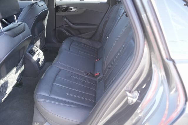 2021 Audi A4 quattro S line Prem Plus 45 TFSI