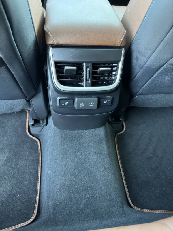 2020 Subaru Outback Touring XT