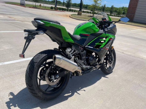 2024 Vitacci GTX 250 EFI - Manual 6 Speed