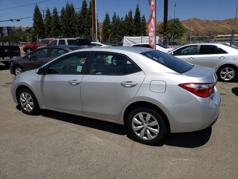 2016 Toyota Corolla LE