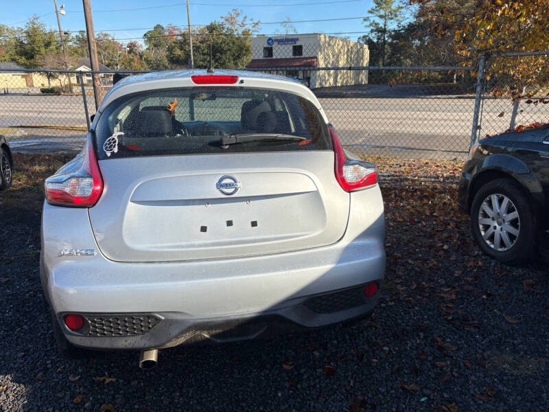 2016 Nissan Juke S photo 10