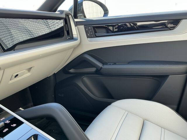 2026 Porsche Cayenne Coupe