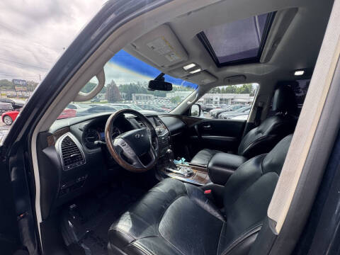 2016 Infiniti QX80
