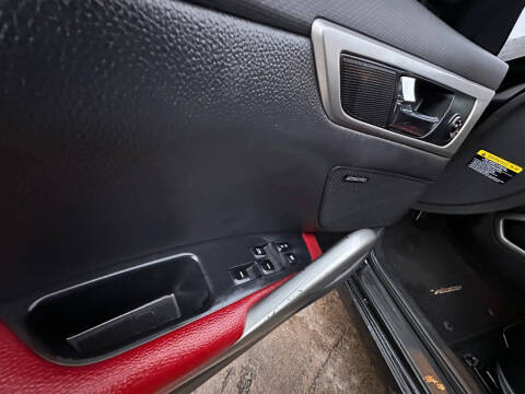 2012 Hyundai Veloster