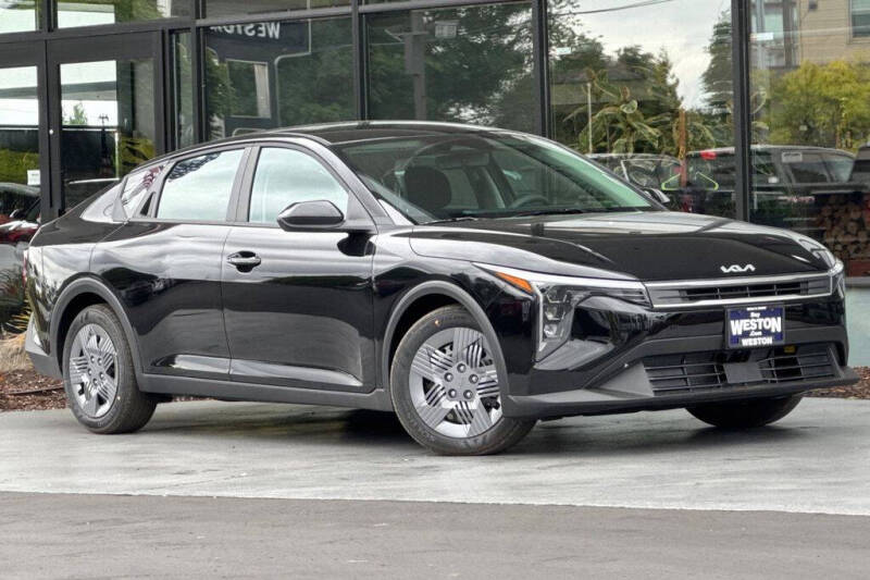 2026 Kia K4 LX