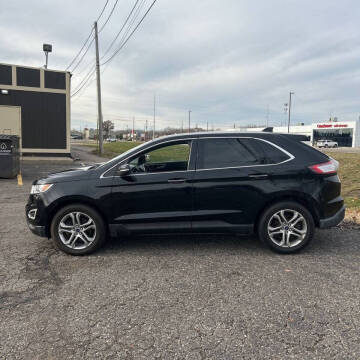 2017 Ford Edge Titanium