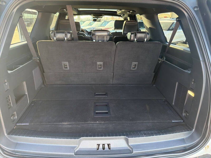 2023 Ford Expedition MAX Platinum