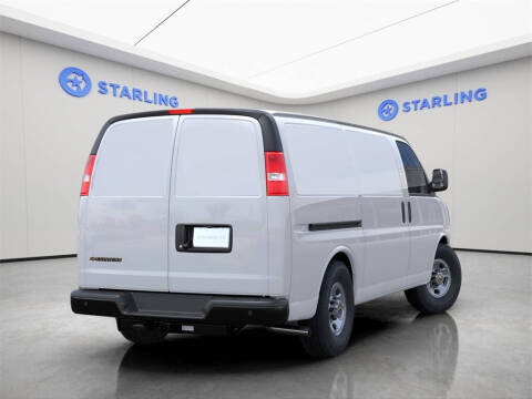 2025 Chevrolet Express 2500