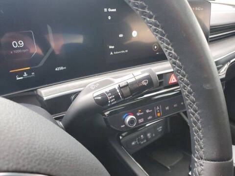 2025 Kia K5 EX