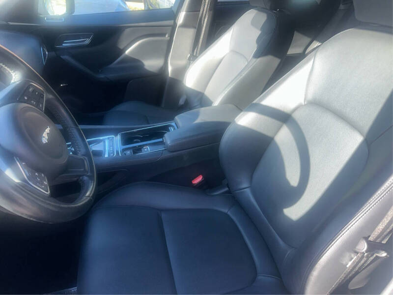 2018 Jaguar F-PACE 35t Premium