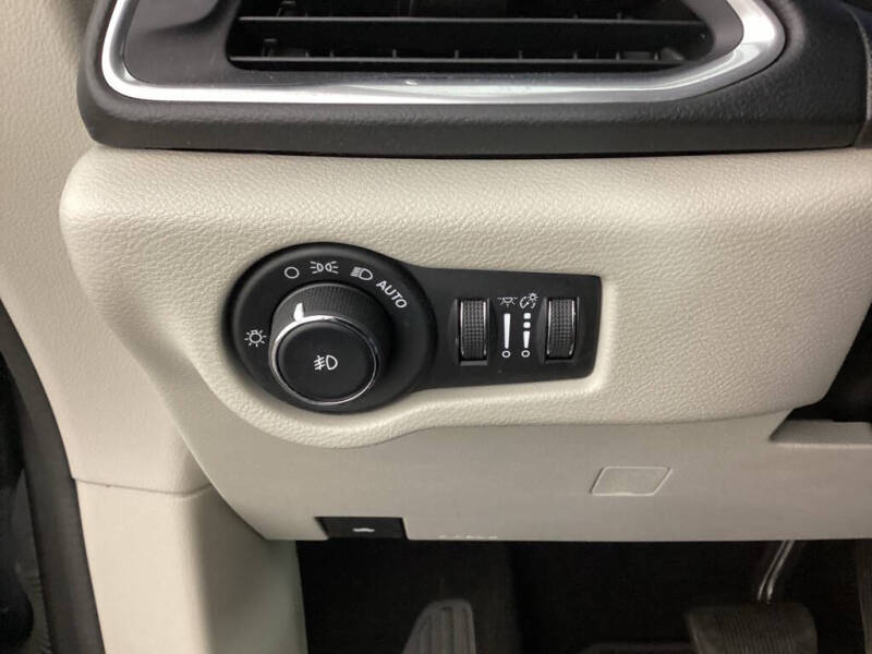 2019 Chrysler Pacifica Touring L Plus