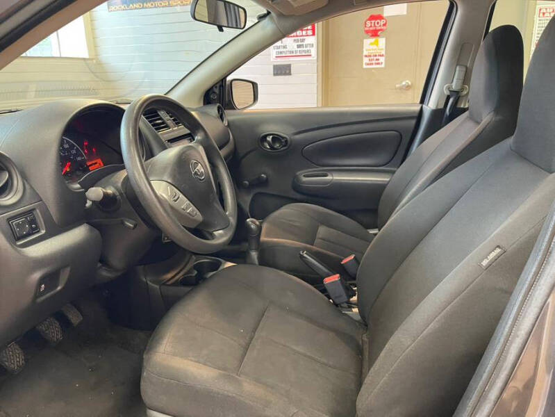 2016 Nissan Versa 1.6 S Plus