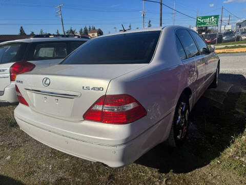 2004 Lexus LS 430