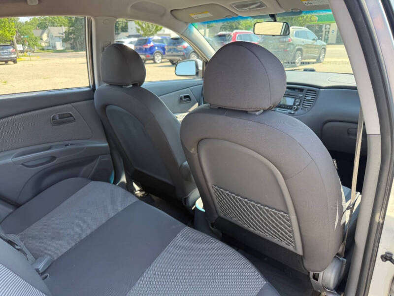 2009 Kia Rio5