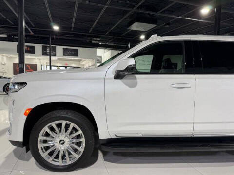 2024 Cadillac Escalade ESV Luxury