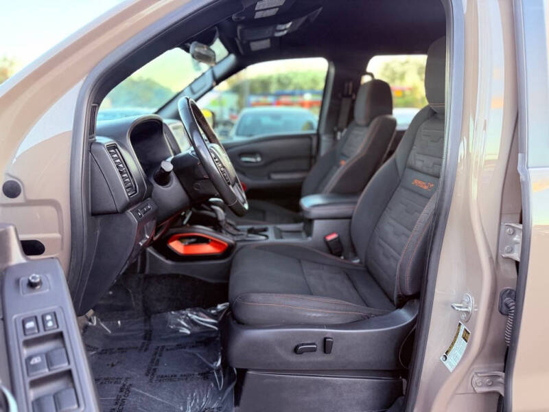 2023 Nissan Frontier PRO-X