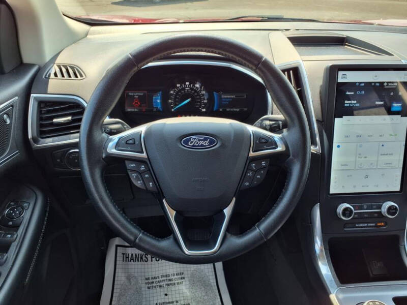 2021 Ford Edge Titanium