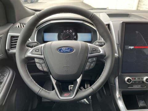 2021 Ford Edge ST