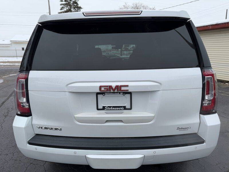 2017 GMC Yukon SLT