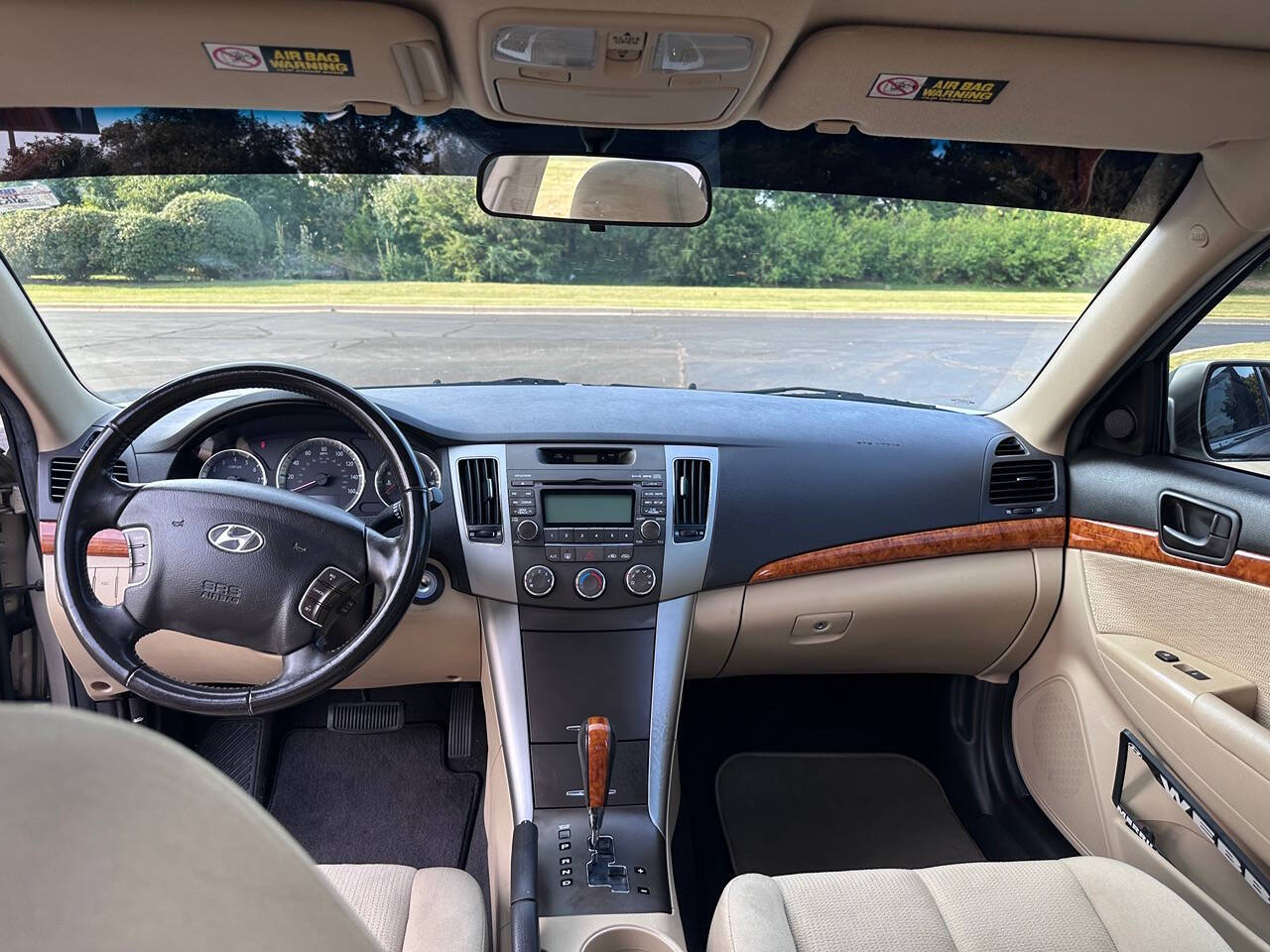 2009 Hyundai SONATA for sale at Genuine Motors in Schaumburg, IL