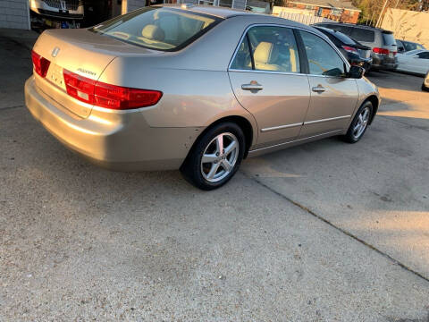 2005 Honda Accord for sale at Whites Auto Sales in Portsmouth VA