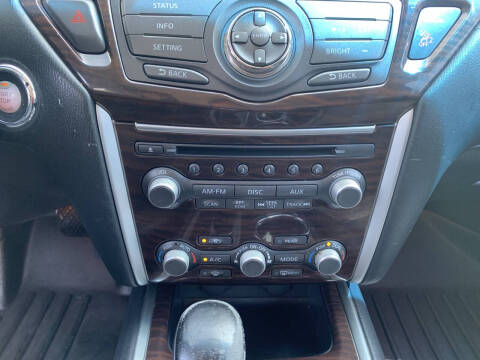 2014 Nissan Pathfinder SL