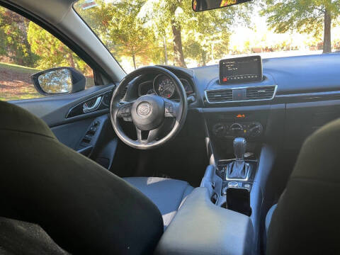 2016 Mazda MAZDA3 i Sport