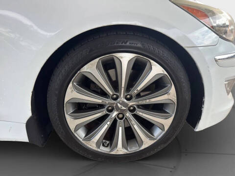2014 Hyundai Genesis 5.0L R-Spec