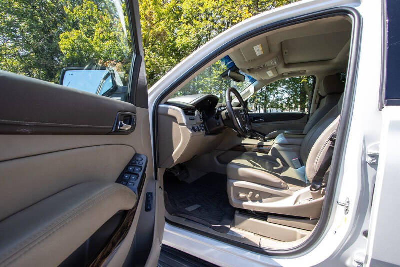 2020 GMC Yukon XL SLT