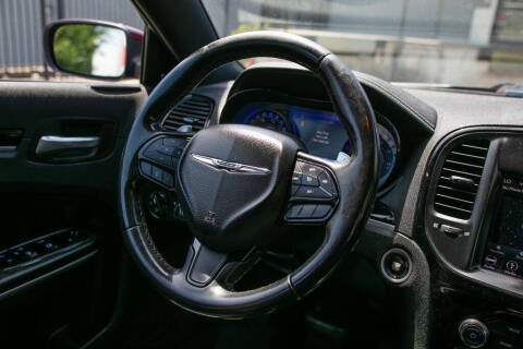 2019 Chrysler 300 S