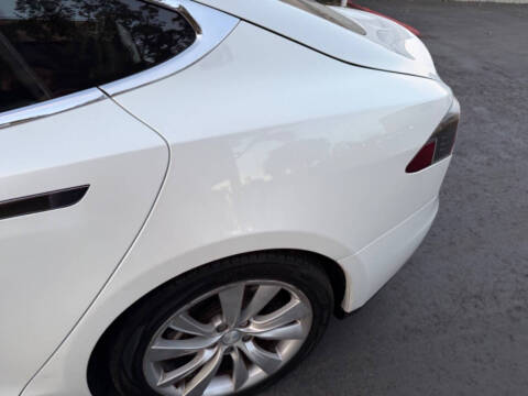 2014 Tesla Model S 85