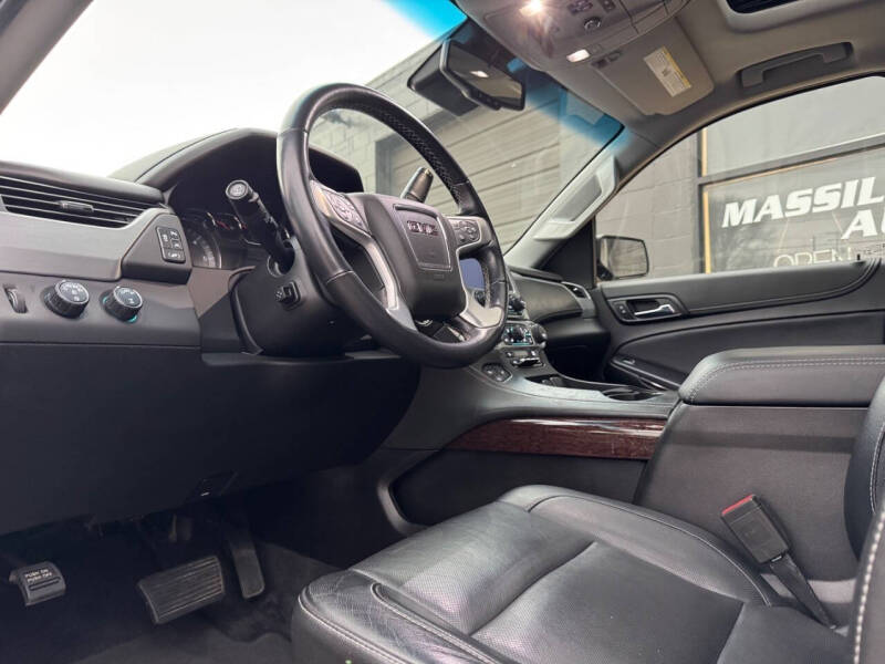 2019 GMC Yukon XL SLT