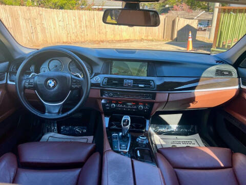 2011 BMW 5 Series 550i