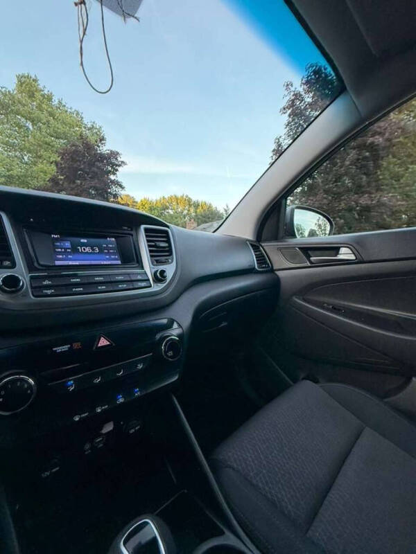 2017 Hyundai Tucson SE