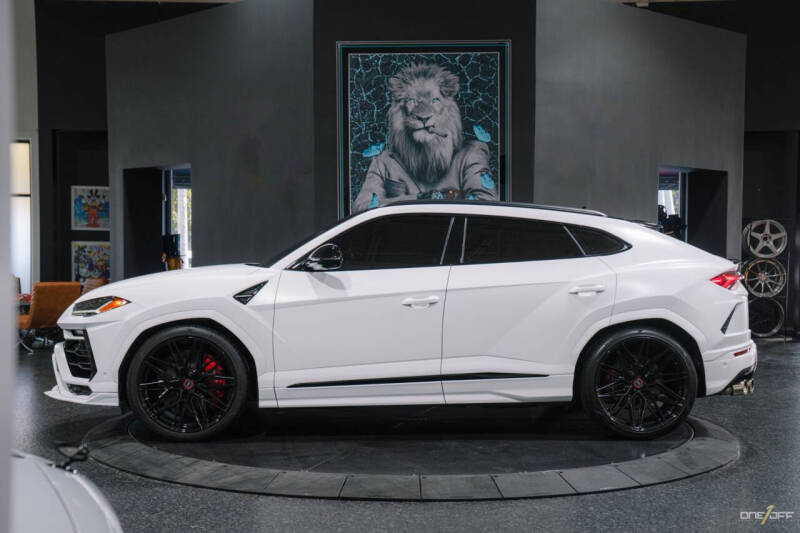2019 Lamborghini Urus