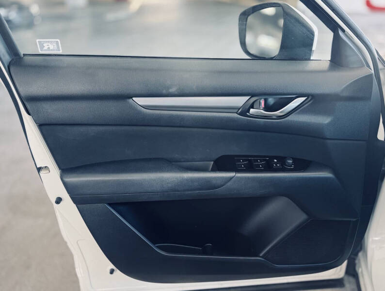 2020 Mazda CX-5 Sport