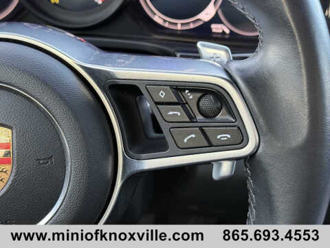 2018 Porsche Panamera 4