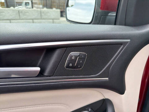 2016 Ford Edge Titanium
