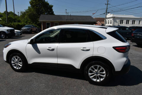 2020 Ford Escape SE