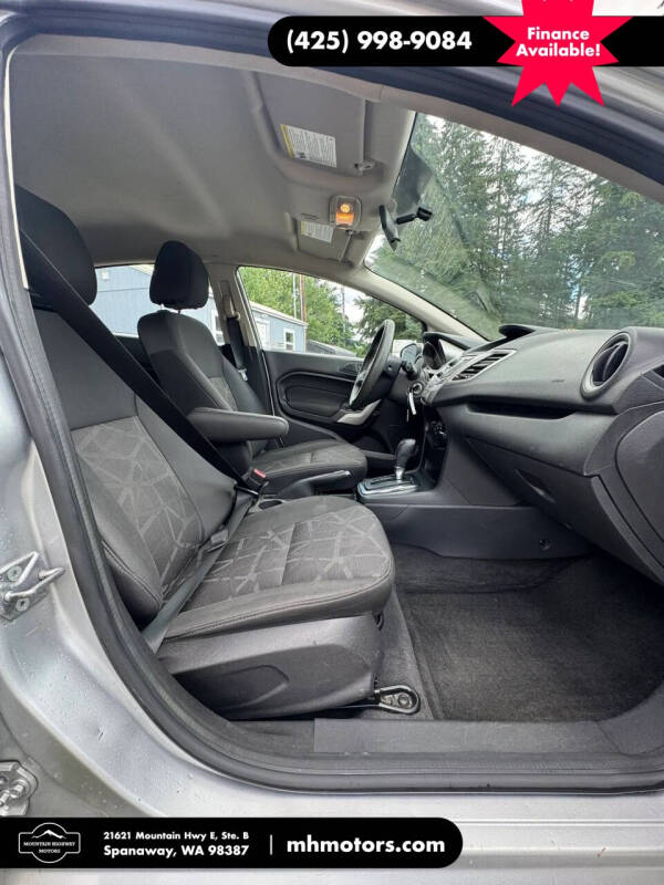 2013 Ford Fiesta SE
