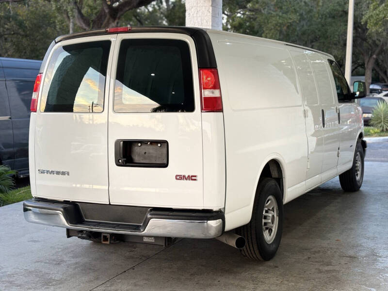 2019 GMC Savana 3500
