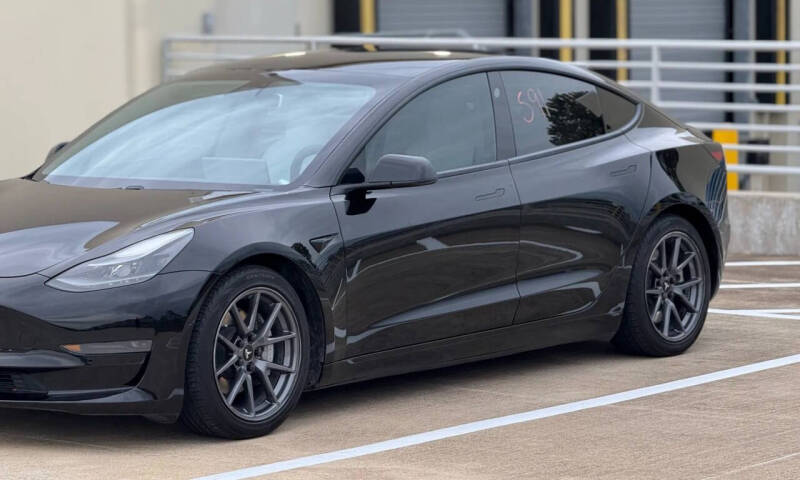 2021 Tesla Model 3 Standard Range Plus