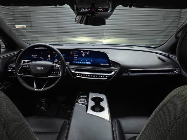 2024 Cadillac LYRIQ Tech