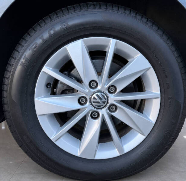 2015 Volkswagen Golf TSI S