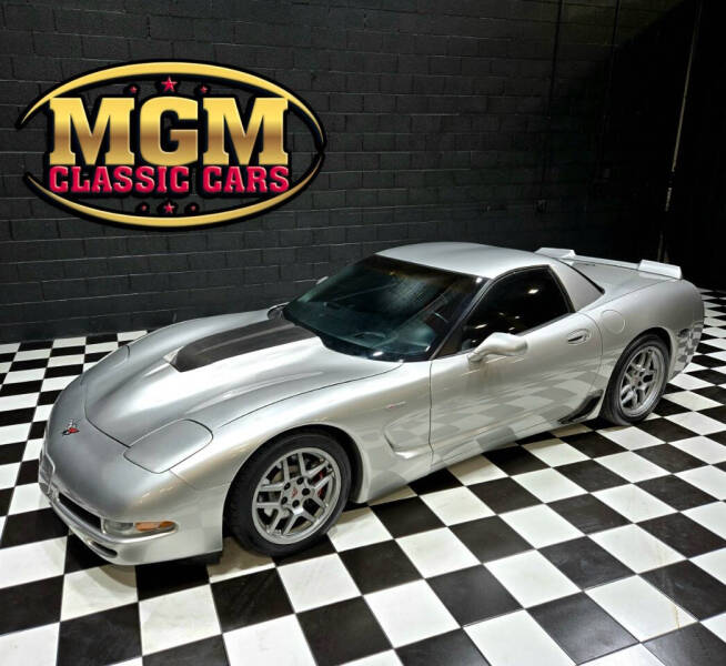 2004 Chevrolet Corvette for sale at MGM CLASSIC CARS in Addison IL