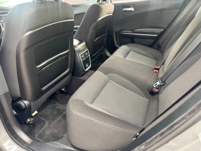 2018 Dodge Charger SXT