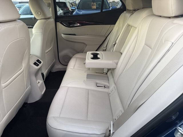 2022 Buick Envision Essence