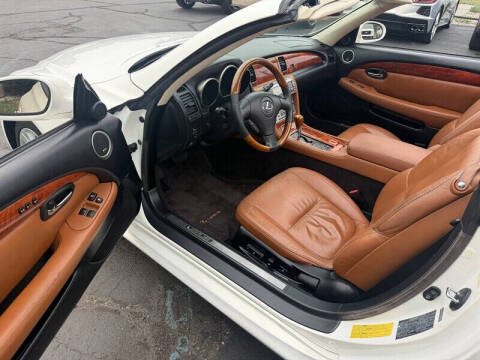 2004 Lexus SC 430