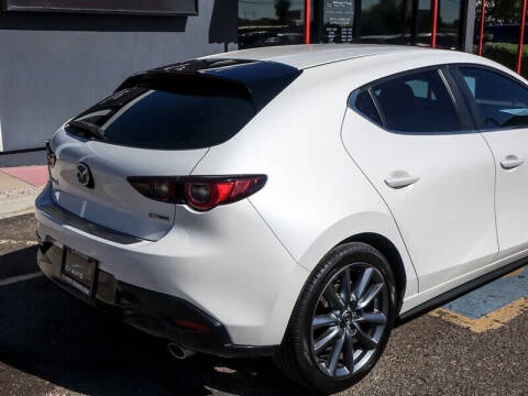 2022 Mazda Mazda3 Hatchback Select