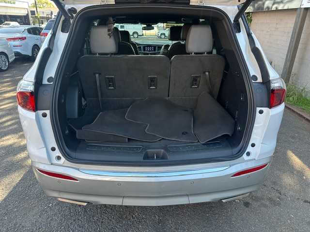 2022 Buick Enclave Essence